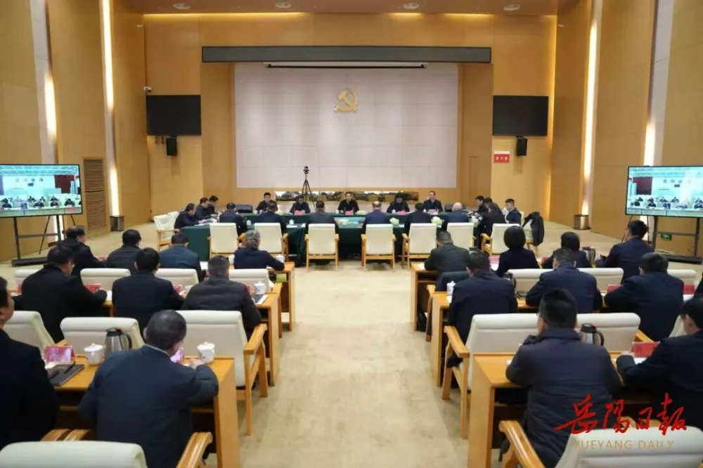 л�������ٸ۸��������о��÷�չ���