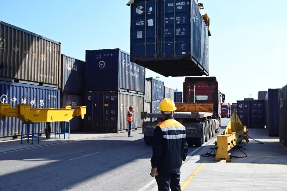 ��������·ר����ϲӭ�����ź족